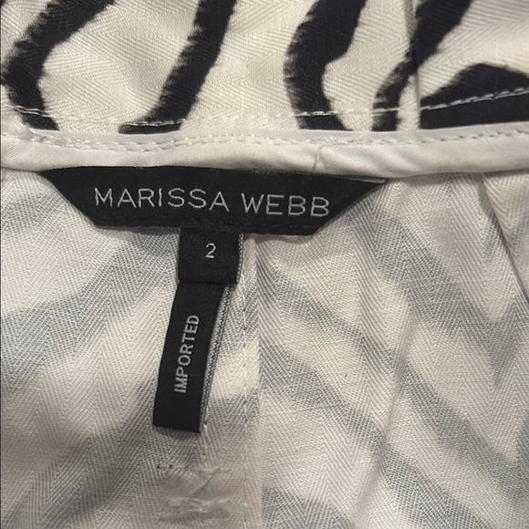 Marissa Webb Zebra Print High-Waisted Shorts Size 2 - Picture 3 of 4